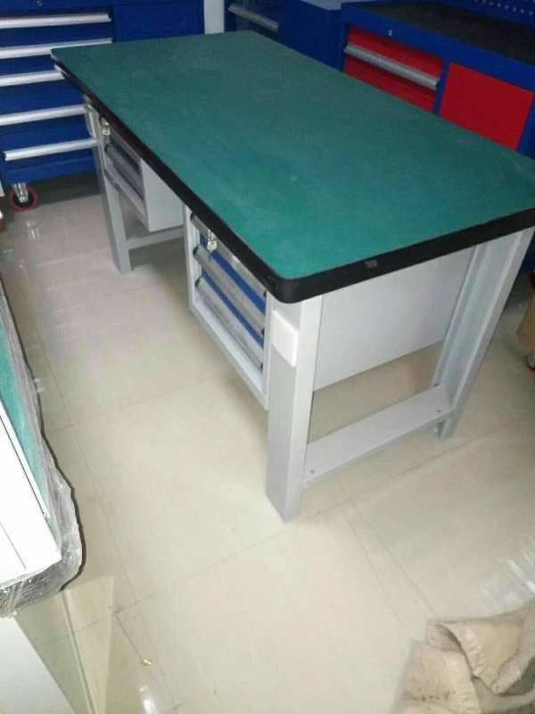 �����_(t��i)